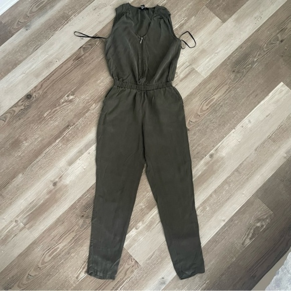 🛍️Khaki jumpsuit🛍️